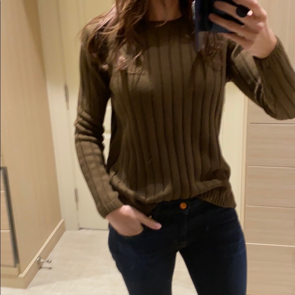 525 America Ribbed Sweater